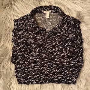 Forever 21 Sleeveless Blouse
